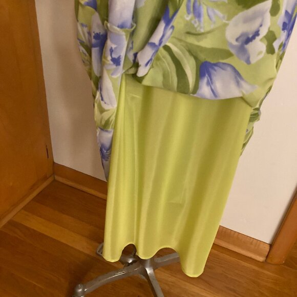 Positive Attitude Skirt Set - Picture 13 of 13